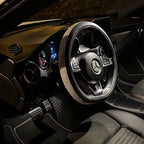 Cache volant royal cuir avec cristaux brillants – intérieur voiture élégant
